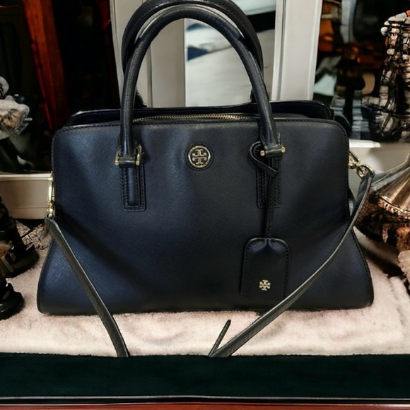 Tory Burch Mini Black Leather Robinson Dome Satchel LIKE NEW - Picture 3 of 8